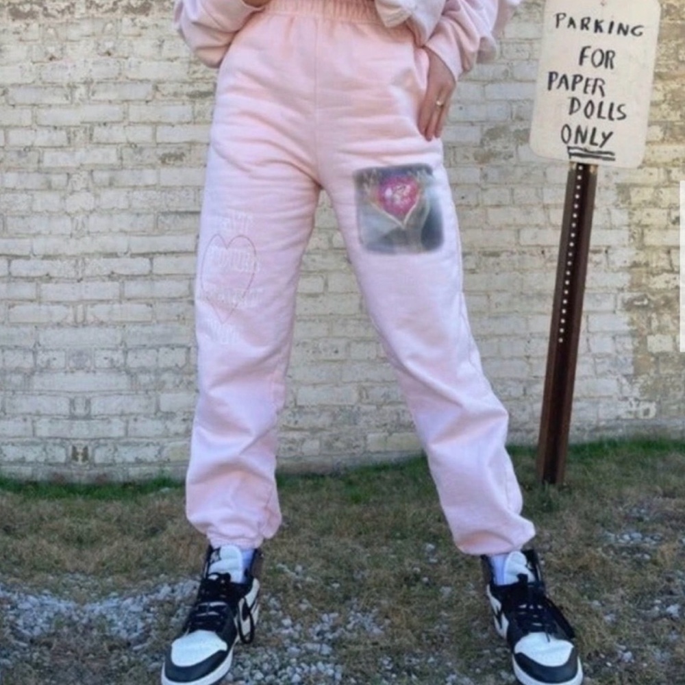 FLAWED Boys Lie Eat Your Heat Out Pale Pink Graphic Heavyweight Preppy Sweatpant